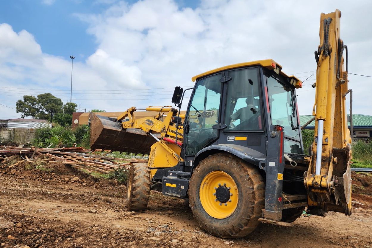 TLB loader backhoe
